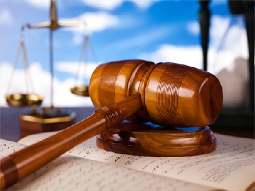 男子开保时捷偷电瓶案，判决期限揭晓？