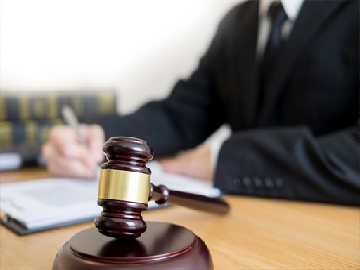 酒店房间内偷窃是否构成入户盗窃？