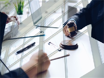 男子开保时捷偷电瓶案，判决期限揭晓？